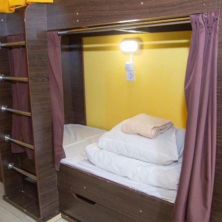 Sun City Hostel 4 Kijów Zewnętrze zdjęcie